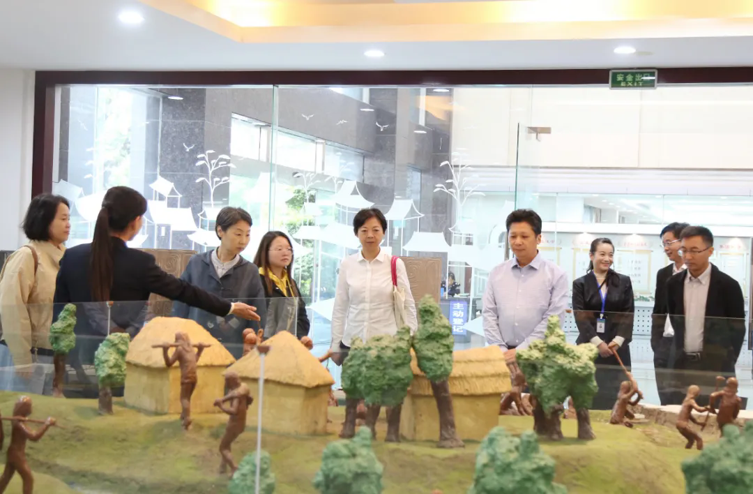 640.webp.png 640.webp.png